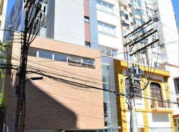 Apartamento · 90m² · 2 Quartos · 2 Vagas · Excelente apartamento 2 dormitórios com garden e duas vagas no Bom Fim