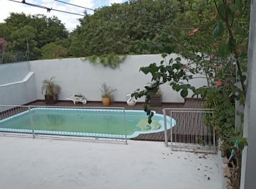 Casa · 111m² · 2 Quartos · 1 Vaga · Casa em Teresópolis