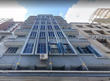 Apartamento · 92m² · 2 Quartos · Apartamento no Centro de 2 dormitórios