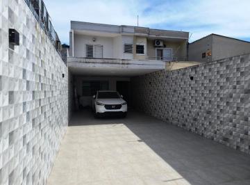 Casa de 3 quartos, São Paulo · Sobrado Seminovo na Parada Inglesa
