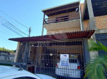 Foto 01 · Imperdível: Casa à venda em Porto Alegre-RS, bairro Ponta Grossa! 2 dormitórios sendo 1 suíte, 2 sal