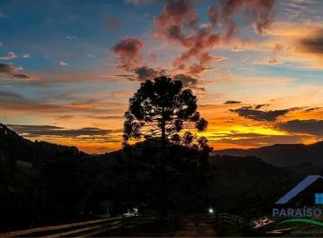 Rural · 718228ha · 2 Quartos · Um Refúgio Exclusivo aos Pés de um Monumento Natural da Mantiqueira!