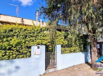 Casa · 152m² · 3 Quartos · 3 Vagas · Seu Novo Lar em Paraisópolis MG: Espaço, Conforto e Localização Nobre!