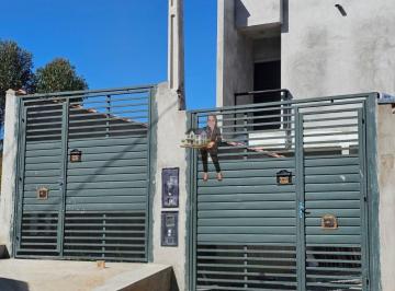 Casa · 86m² · 3 Quartos · 2 Vagas · Oportunidade Imperdível no Residencial Santo Antônio
