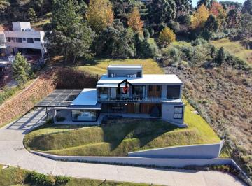 Casa · 2350m² · 4 Quartos · Casa à venda - em Descansopolis
