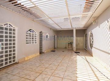 Casa · 250m² · 5 Quartos · 5 Vagas · Casa com 2 residências, 5 quartos, lote comercial de esquina – QNJ 10, Taguatinga Norte/DF