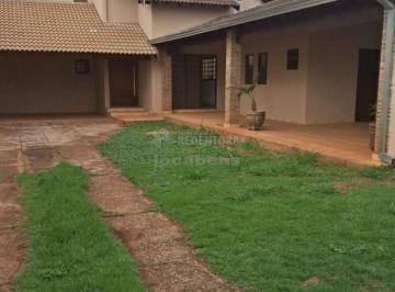 Casa · 222m² · 3 Quartos · 2 Vagas · Casa Tipo Sobrado no Jardim Alto Rio Preto de 03 Suítes com armários embutidos.