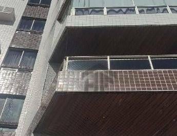 329c41ff2d85081b18b1e1595444392681bb79f2 · Apartamento de 120m² para alugar, com 3 quartos e vista para o mar, localizado em Candeias, Jaboatão