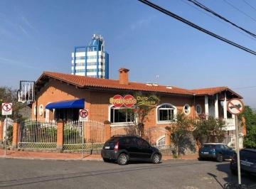 eb450420235a4e0e2f58ca3c76d96a5f962d101d · Casa Comercial / Centro