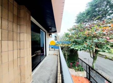 972e5399893f5c9d606639cbf3b3769ef07ab0c4 · Apartamento próximo à praia com sacada — Tombo — Guarujá