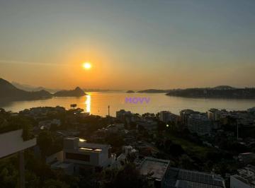 fa7c2780bb91b554e88d76cad05b13134fd24435 · Linda casa no condomínio Aruã com a vista mais linda da cidade !