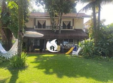 fb41dff5952d057b2bc0d1d1340176b8b5b22cbd · Casa frente ao mar em condomínio fechado alto padrão
