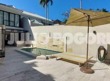 Casa · 300m² · 3 Quartos · 2 Vagas · Casa em Condomínio Triplex /Luxo/ 3suítes/ Decorada/ Residencial / Barra da Tiju