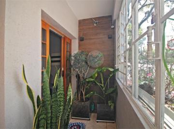 Área de Serviço · Imoveis - em Vila Anglo Brasileira