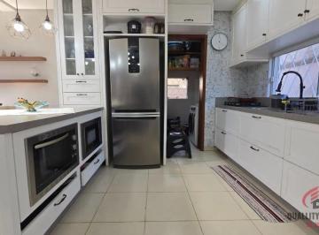 Casa · 90m² · 2 Quartos · 2 Vagas · Casa 02 Dormitórios, Sendo 01 Suíte à Venda na Vargem do Bom Jesus - Florianópolis - SC