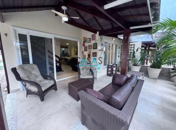 Casa · 156m² · 4 Quartos · 4 Vagas · Alugo linda casa 4 quartos em Manguinhos Armação de Búzios