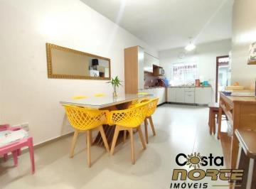 Casa · 80m² · 2 Quartos · 1 Vaga · Casa Mobiliada Próximo do Mar em Tramandaí