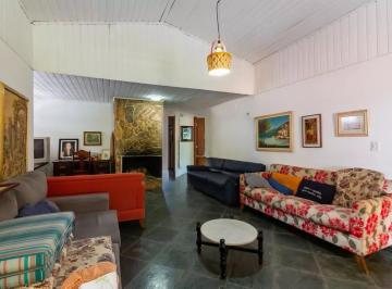 Casa · 300m² · 5 Quartos · 2 Vagas · Casa de 300 m², 5 quartos em Três Montanhas, Osasco