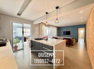 Apartamento de 4 quartos, São Paulo · Apartamento 4 quartos 1 suíte 3 vagas 136 metros Butantã FL62