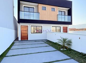 Casa · 84m² · 2 Quartos · 2 Vagas · Sobrado com 2 suítes em Palhoça