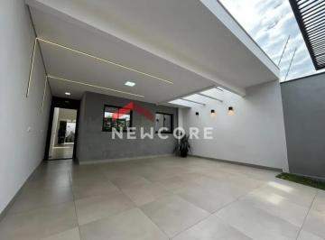 Casa · 105m² · 3 Quartos · 2 Vagas · Casa em Rua Amílcar Vecchi - Jardim América - Maringá/PR