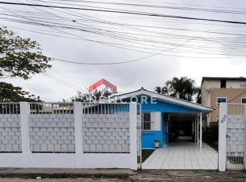 Casa · 105m² · 2 Quartos · 5 Vagas · Casa em  Rua Osvaldo Climaco - Ingleses do Rio Vermelho - Florianópolis/SC