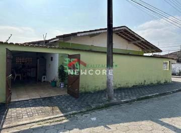 Casa · 80m² · 3 Quartos · 2 Vagas · Casa em  Avenida Washington Luiz - Vera Cruz - Mongaguá/SP