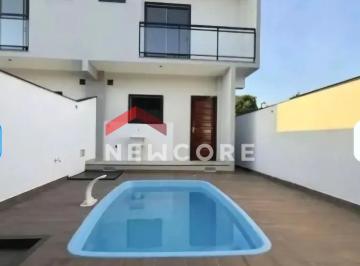 Casa · 126m² · 2 Quartos · 2 Vagas · Casa em Rua Trinta e Dois - Jardim Atlântico Oeste (Itaipuaçu) - Maricá/RJ