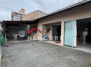 Casa · 75m² · 2 Quartos · 1 Vaga · Casa em Rua Aparício José Mafra - Gravatá - Navegantes/SC