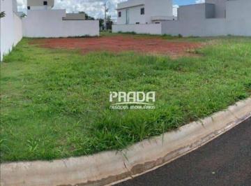 fa7ab6ecf8d666757171aa04c1a93d2b232975e3 · Terreno à venda com área de 336 m² no Condomínio Reserva dos Ipês - Uberlândia / MG.