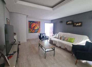 fedeae8ca486a15bde0eb6a5564c5eeb6b19afd7 · Casa com 3 quartos à venda, 211 m² - Chácaras Tubalina E Quartel - Uberlândia/MG