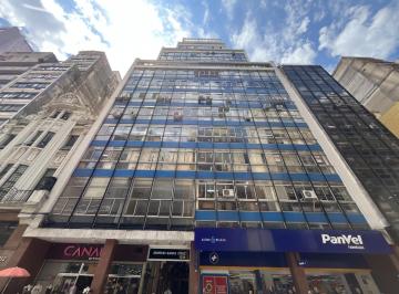 Casa · 130m² · 2 Quartos · Salas unificadas no Edifício Santa Cruz Centro Histórico Porto Alegre