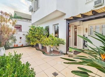 Casa · 226m² · 3 Quartos · 2 Vagas · Casa mobiliada com 3 dormitórios no Ecoville