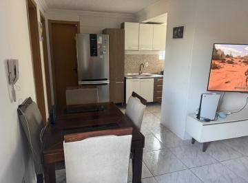 Apartamento · 44m² · 2 Quartos · 1 Vaga · Apartamento 02 dormitórios com vaga rotativa.