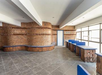 Casa · 157m² · Sala Comercial em Centro Histórico