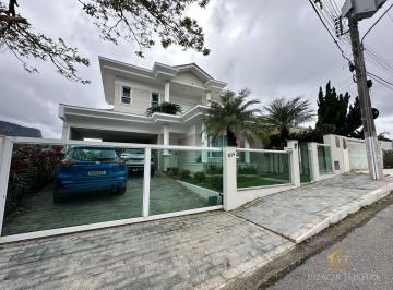 Casa · 386m² · 3 Quartos · 4 Vagas · Casa Alto Padrão na Pedra Branca - Palhoça/SC
