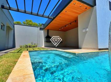 Casa · 248m² · 4 Quartos · 6 Vagas · Casa 4 Suítes, 240 m2 c/ Lazer à Venda na 309 Sul