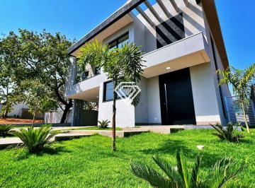 Casa · 322m² · 4 Quartos · 4 Vagas · Sobrado 4 Suítes, 322 m2 c/ Lazer à Venda no Condomínio Mirante do Lago