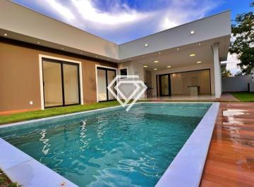 Casa · 240m² · 4 Quartos · 4 Vagas · Casa 4 Quartos, 240 m2 c/ lazer à venda no Condomínio Caribe Resort