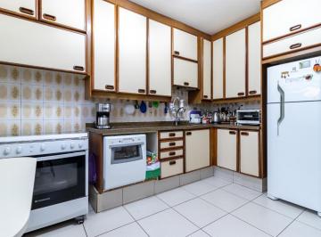 793ba8b2-52c5-48d7-b95b-de23fbd501e5 · Funcional casa para venda em Imirim com 3 quartos, sendo 1 suíte, 180m²