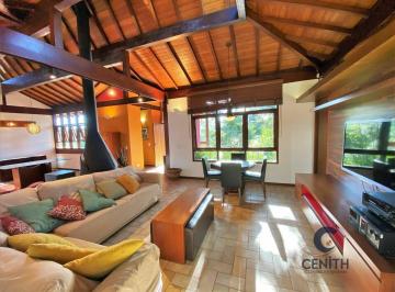 Para Venda ou Locação com móveis e utensílios!!!
Esta casa única está localizad · Casa Térrea Venda 500m2, 3 suítes e Lazer Privativo - Porteira Fechada