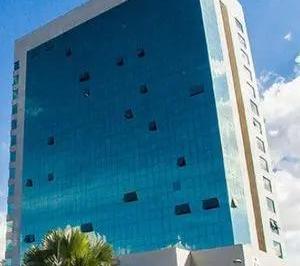 Comercial , Brasília · Sala Comercial no Dr. Crispin – Perfeita para Consultório Médico”
