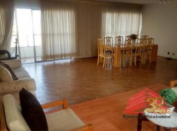 Foto 01 · Apartamento com 200,00 m de área privativa, no melhor local da Av. Paes de Barros, andar alto, conte
