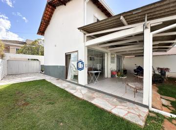 Casa de 3 quartos, Sobradinho · Sobrado à venda em condomínio tranquilo e seguro