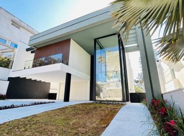 Casa · 376m² · 5 Quartos · 4 Vagas · Casa em Chácaras São Carlos, Cotia/SP de 376m² 5 quartos à venda por R$ 4.650.000,00