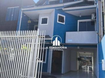 bd7b9db4db3be6a676ee5a9d933f0595740161cc · Sobrado com 3 dormitórios à venda, 200 m² por R$ 849.900 - Fazendinha - Curitiba/PR