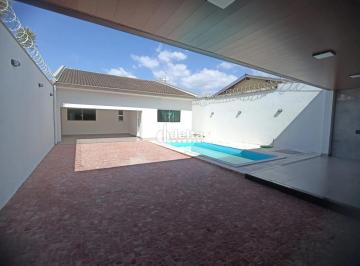 Casa · 250m² · 3 Quartos · 3 Vagas · Casa residencial disponível para venda no bairro Jardim Brasília em Uberlândia-MG.