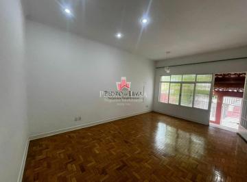 Casa · 160m² · 3 Quartos · 2 Vagas · Casa Térrea com corredor dos 2 lados , 3 dormitórios e 2 vagas na Penha