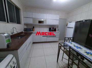 Apartamento · 93m² · 3 Quartos · 1 Vaga · Vendo ou Alugo apartamento na melhor localização do vila ema com três dormitórios sendo uma suíte
