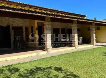Casa · 190m² · 2 Quartos · 4 Vagas · Casa para locação na região do bolsão de interlagos.